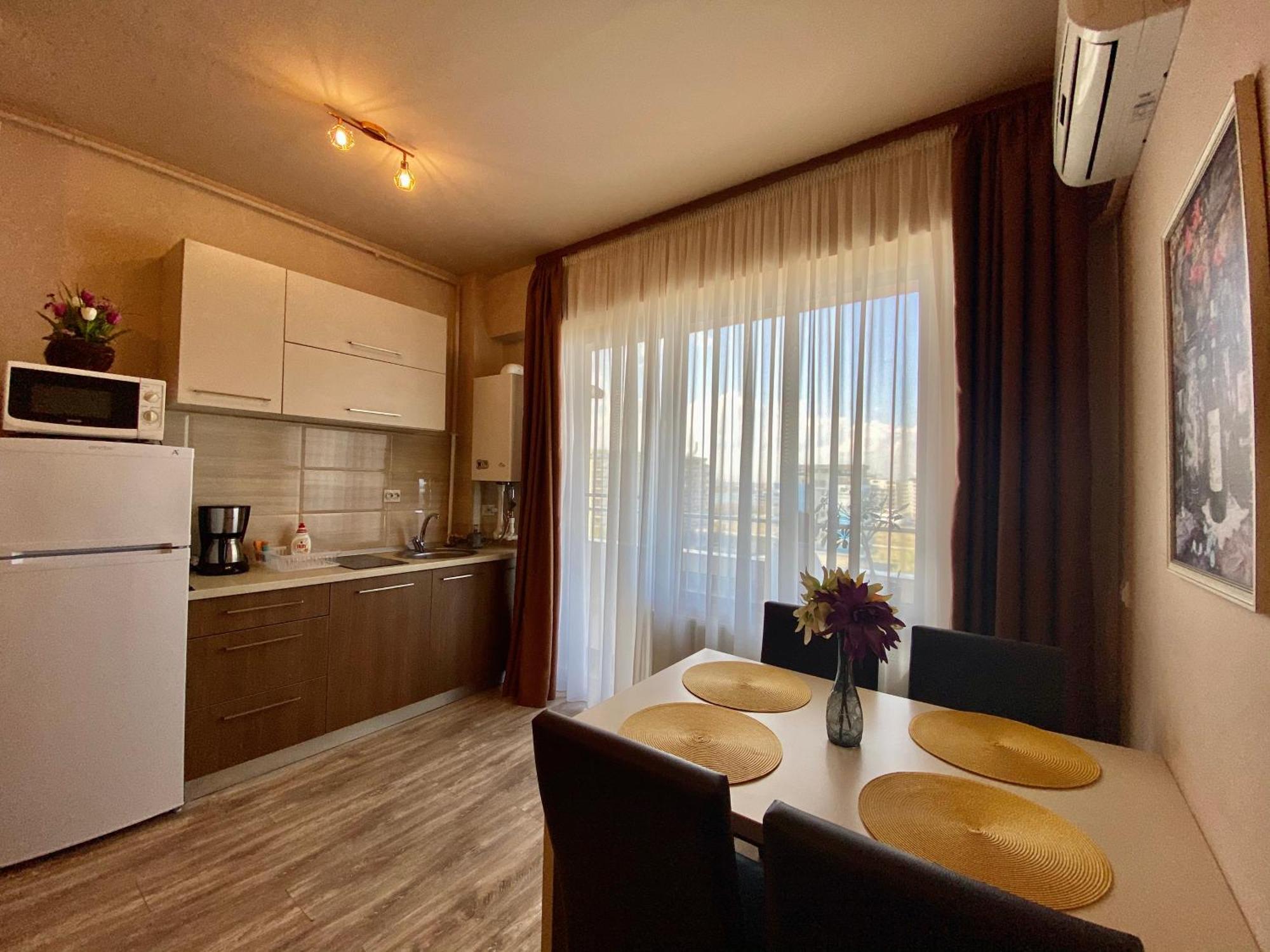 Mamaia Summerland Beach 外观 照片